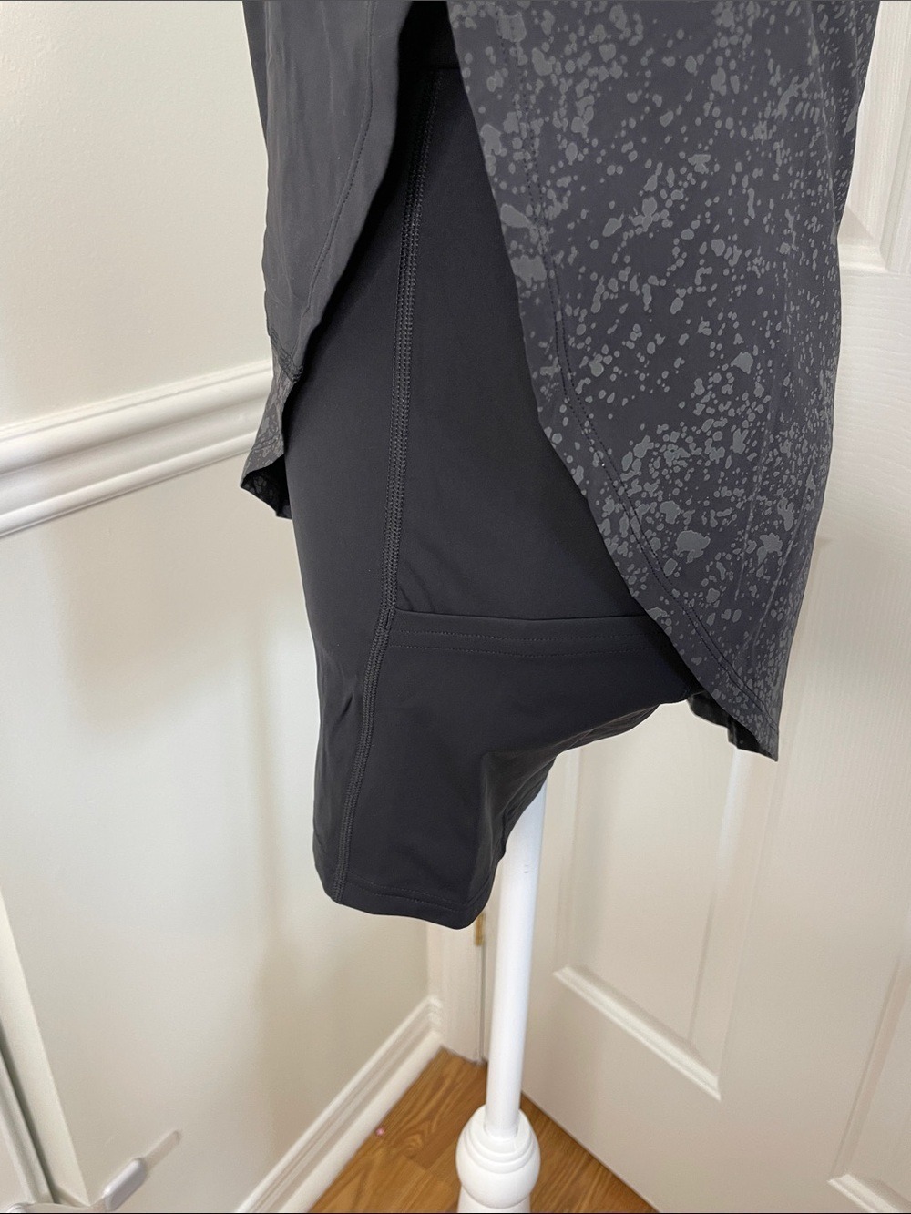 NWT Lululemon Serene Stride Dress Black 6 - Picture 8 of 12